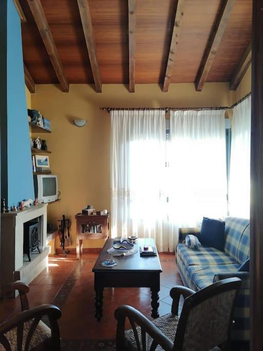 La Casa Azul De Lua Un Lugar Magico Villa Juncedo Eksteriør bilde